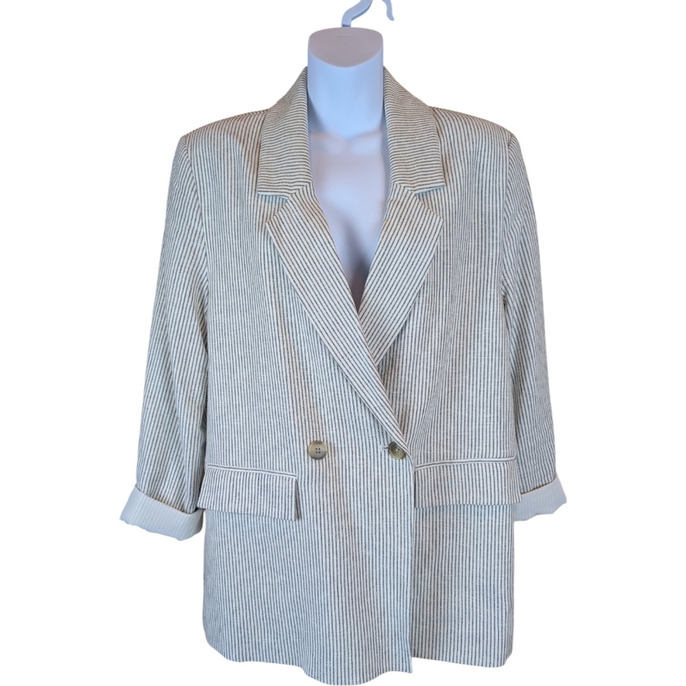 Linen Blend Pinstripe Double Breasted Blazer - Picture 3 of 8